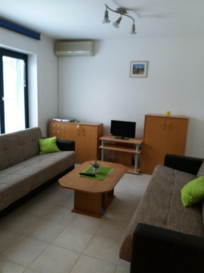 Apartman Koren มาลินสกา ภายนอก รูปภาพ